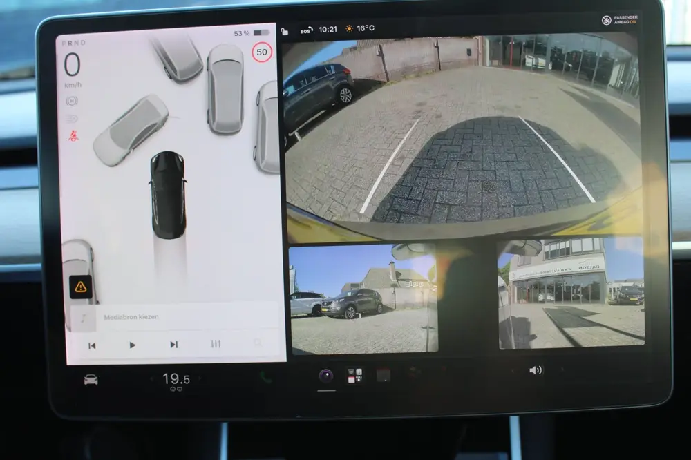 Tesla Model 3 Long Range AWD 75 kWh SOH 89 % AUTOPILOT / LEE uit 2019, foto 18