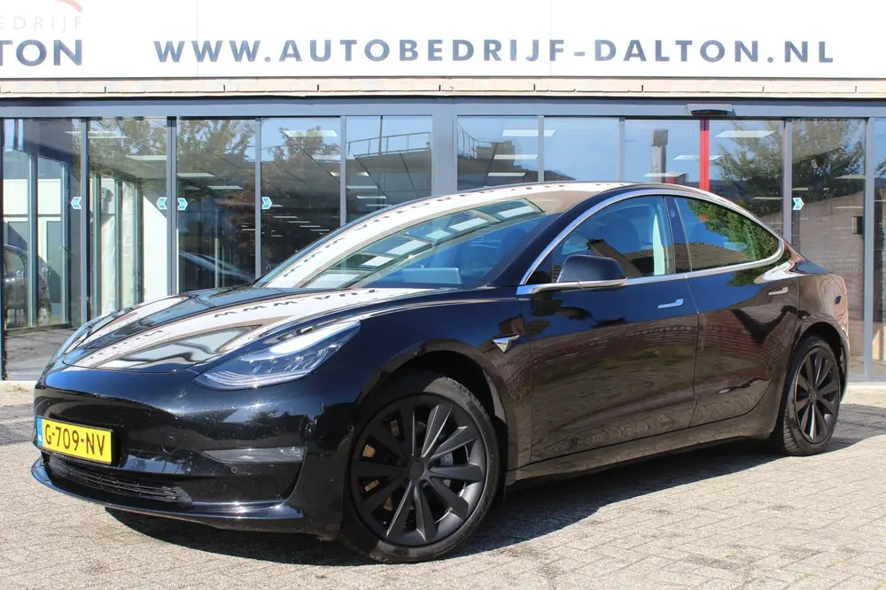 Tesla Model 3 Long Range AWD 75 kWh SOH 89 % AUTOPILOT / LEE uit 2019, foto 7