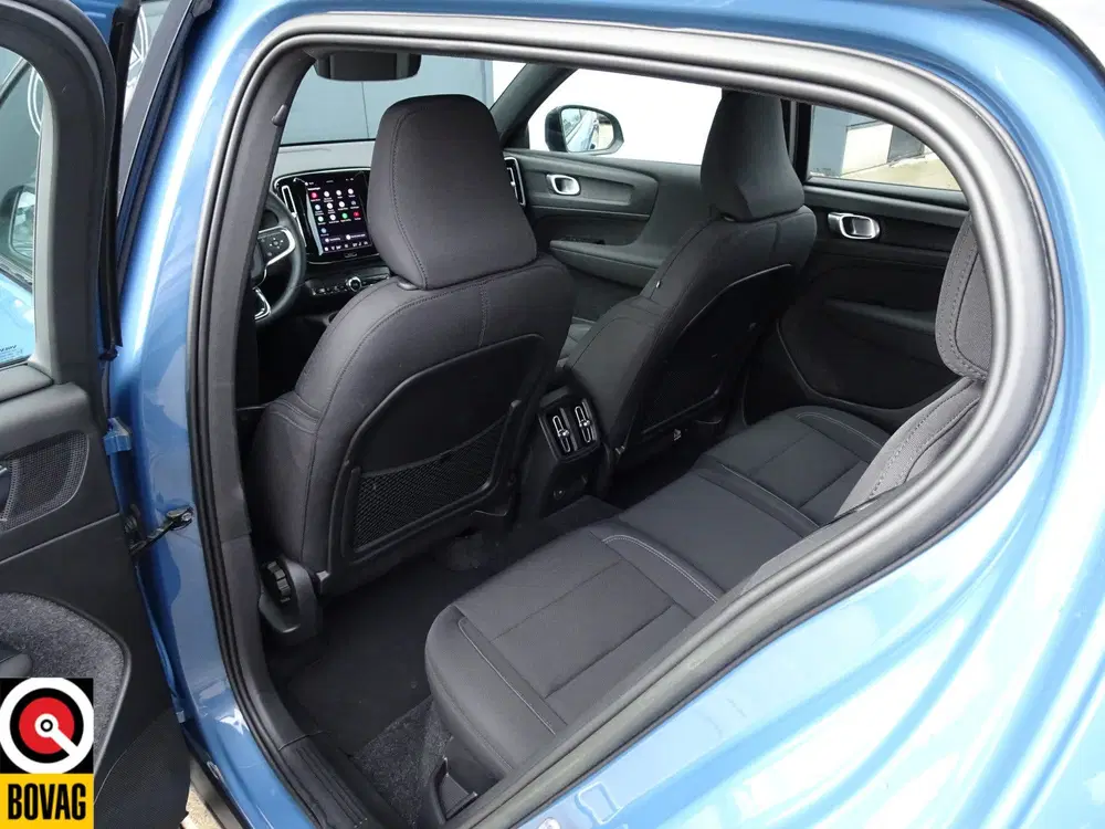 Volvo XC40 Recharge Core SOH98% (bj 2023 uit 2023, foto 17