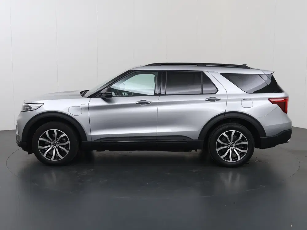 Ford Explorer 3.0 V6 EcoBoost PHEV ST-Line uit 2021, foto 5