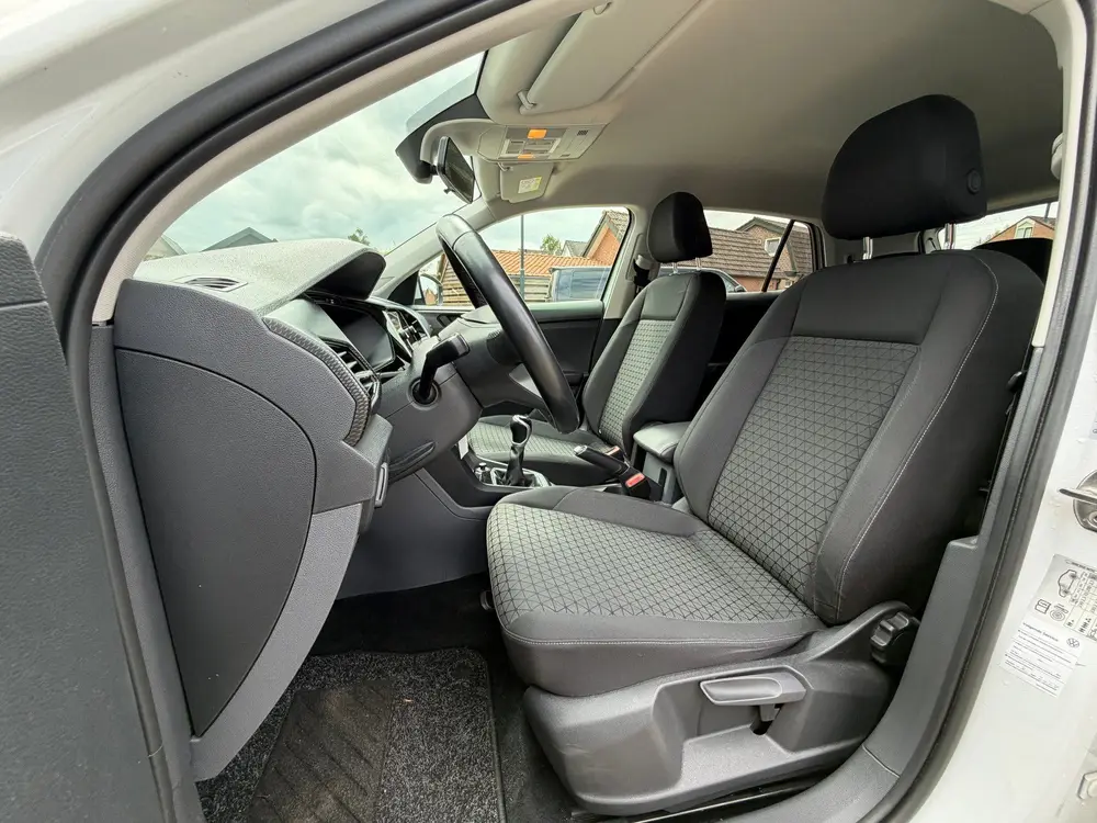VOLKSWAGEN T-CROSS T-Cross 1.0 TSI 95pk Life (bj 2020) uit 2020, foto 18