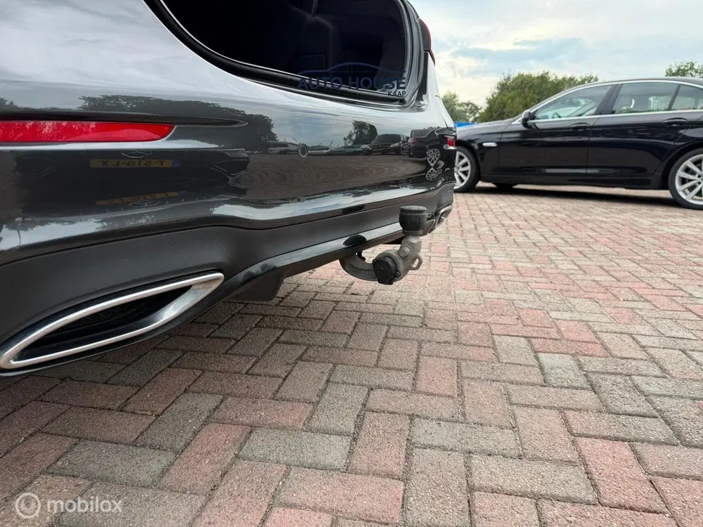 Mercedes-Benz E-Klasse 300 e AMG uit 2022, foto 14