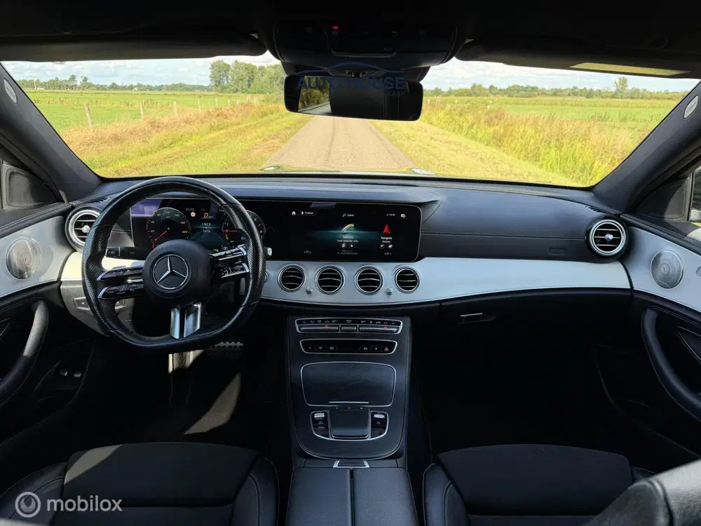 Mercedes-Benz E-Klasse 300 e AMG uit 2022, foto 7