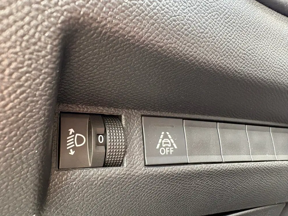 Peugeot 2008 EV Active Pack 50 kWh -SOH 91.25%-3 FASE-T uit 2022, foto 17