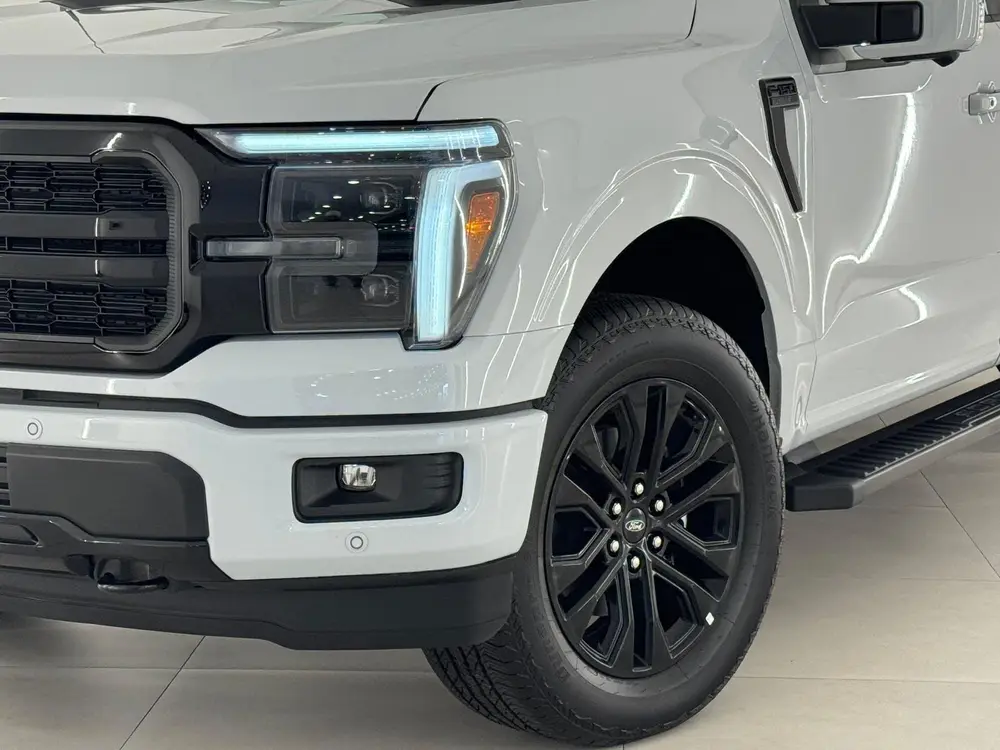 Ford F150 USA F-150 5.0 V8 Lariat black FX4 / B&O / Pano / HUD uit 2024, foto 2