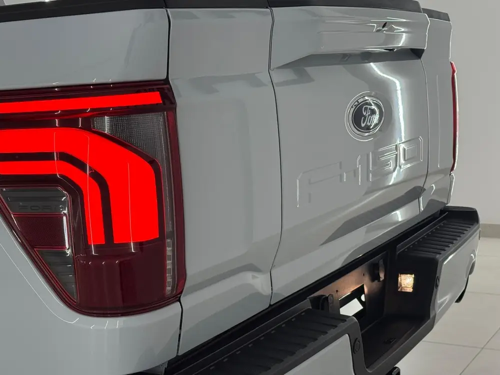 Ford F150 USA F-150 5.0 V8 Lariat black FX4 / B&O / Pano / HUD uit 2024, foto 9
