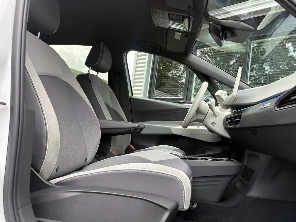 Volkswagen ID.3 First Plus 58 kWh -SOH 90.52%-TREKHAAK-KEYLE uit 2020, foto 11