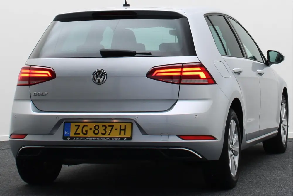 Volkswagen Golf 1.0 TSI DSG Comfortline Climate, ACC, Naviga uit 2019, foto 17