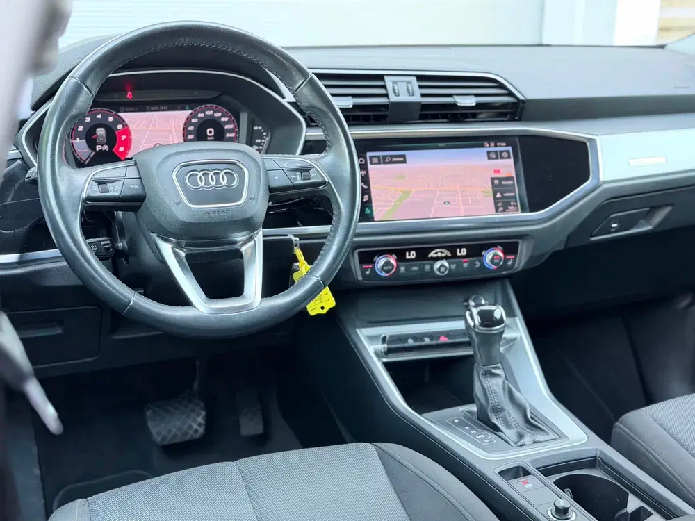 Audi Q3 35 TFSI Pro Line AppleCarPlay uit 2019, foto 11