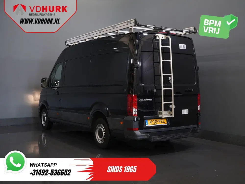 Volkswagen Crafter 35 2.0 TDI 180 pk DSG Aut. L3H3 Imperiaal uit 2022, foto 2