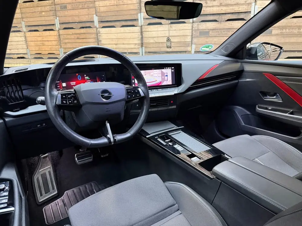 Opel Astra 1.6 Hybrid Edition Pano HUD 360 Clima Navi Carpla uit 2022, foto 3