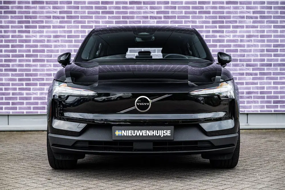 Volvo EX30 Single Motor Extended Range Plus 69 kWh uit 2024, foto 10