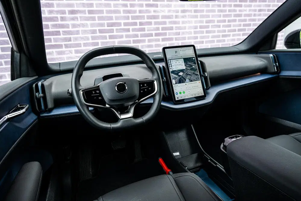 Volvo EX30 Single Motor Extended Range Plus 69 kWh uit 2024, foto 12