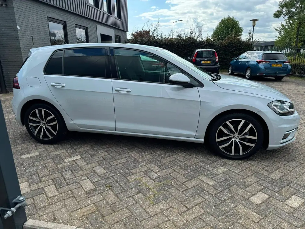 Volkswagen Golf VII Golf 1.5 TSI 130pk 7-DSG Bluemotion 2019 Wit uit 2019, foto 8