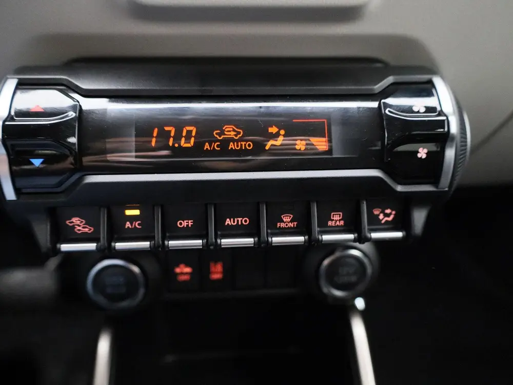 Suzuki Ignis 1.2 Select AUTOMAAT | 16 INCH LMV | LED | APPLE uit 2019, foto 20