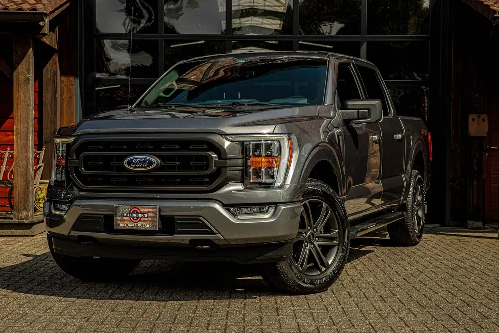 Ford F 150 USA F-150 XLT 5.0 v8 (bj 2022) uit 2022, foto 2