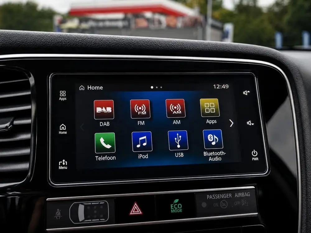 Mitsubishi Outlander 2.4 PHEV Pure Dealer Onderhouden Trekha uit 2019, foto 19