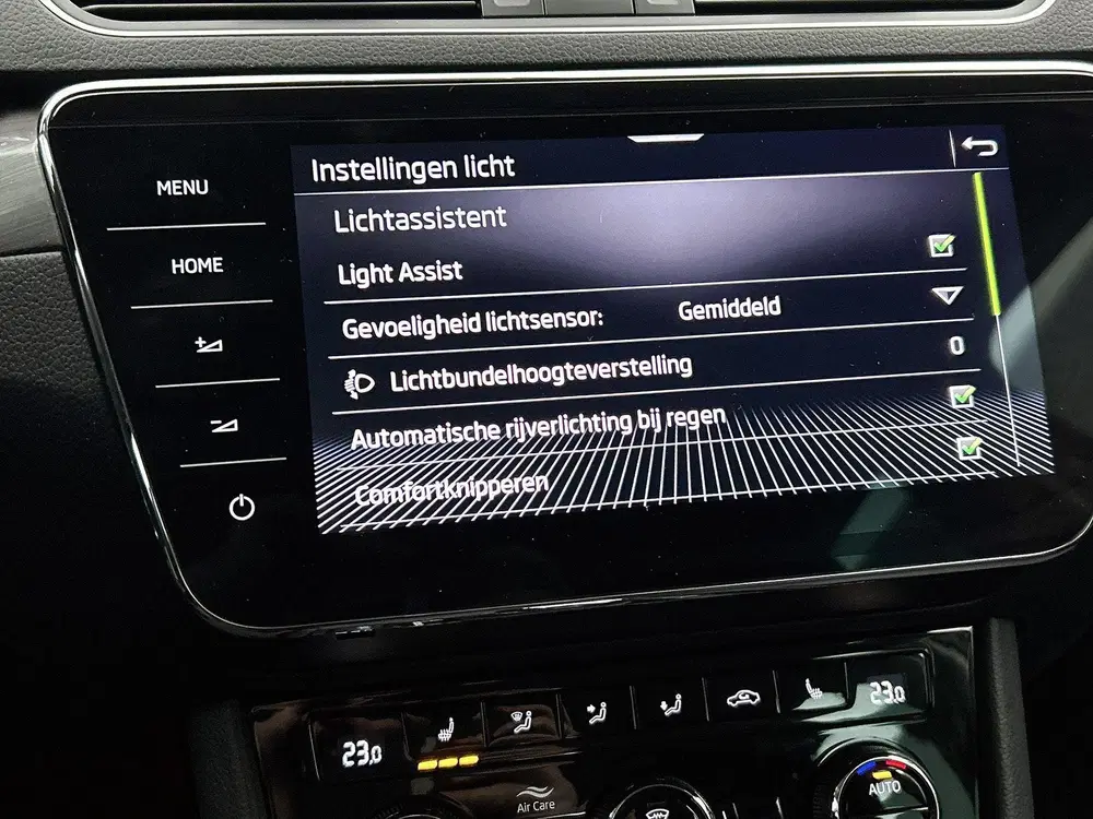 Skoda Superb 1.4 TSI iV Business Edition uit 2022, foto 14