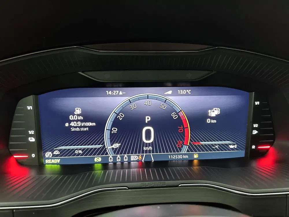 Skoda Superb 1.4 TSI iV Business Edition uit 2022, foto 19