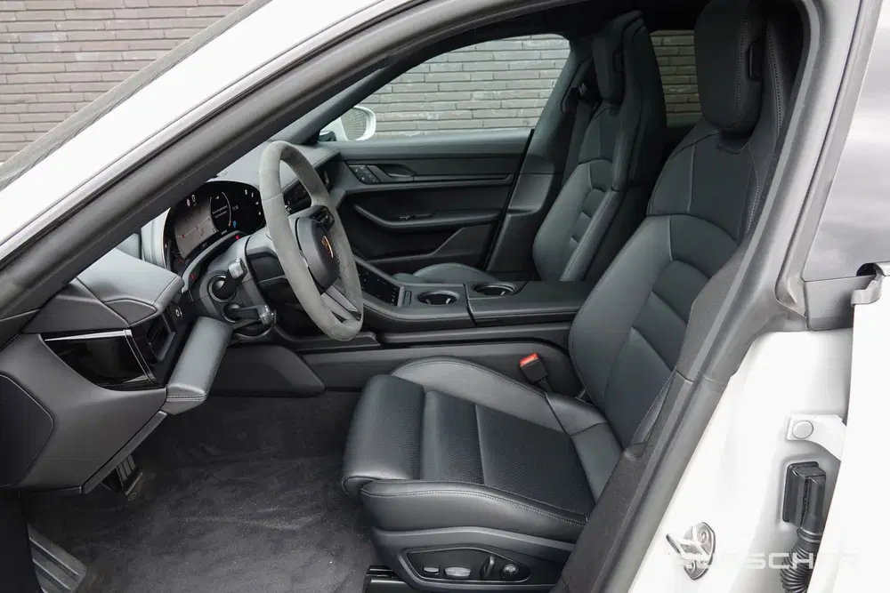 Porsche Taycan 476Pk uit 2023, foto 6