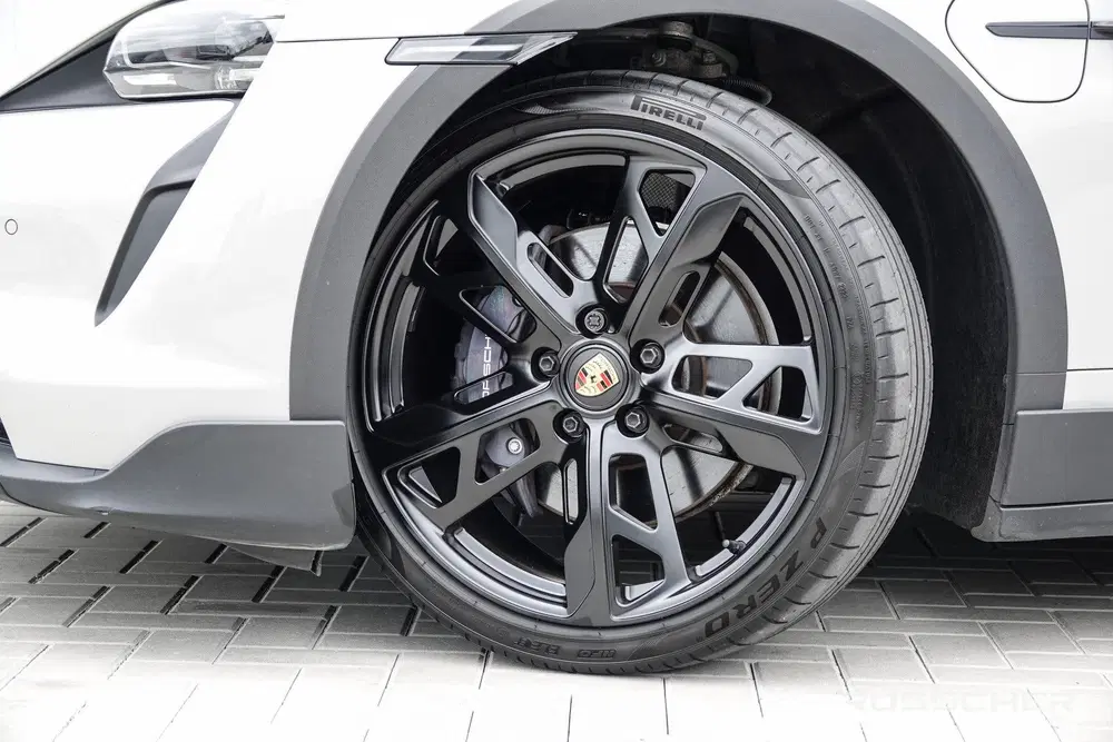 Porsche Taycan 476Pk uit 2023, foto 8