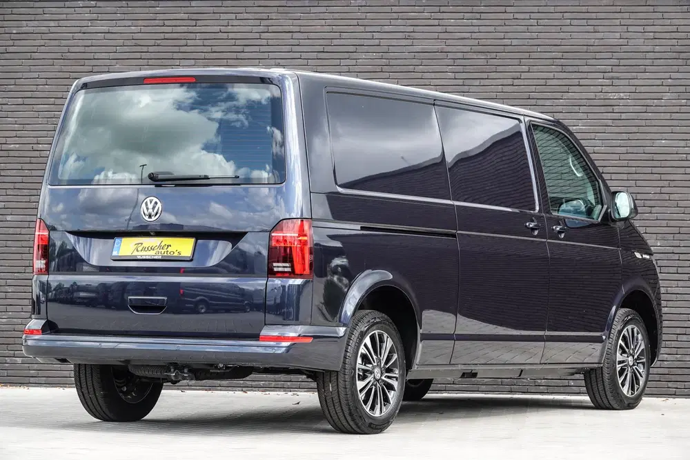 Volkswagen Transporter L2H1 2.0Tdi 150Pk DSG7 uit 2024, foto 2