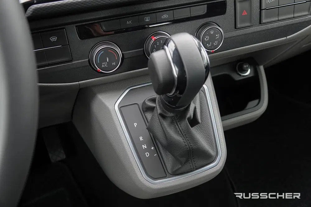 Volkswagen Transporter L2H1 2.0Tdi 150Pk DSG7 uit 2024, foto 9