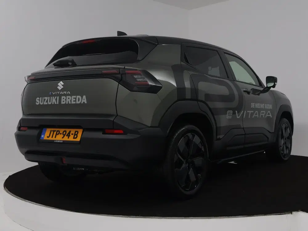 Suzuki Vitara Style Allgrip-e 61 kWh uit 2026, foto 2