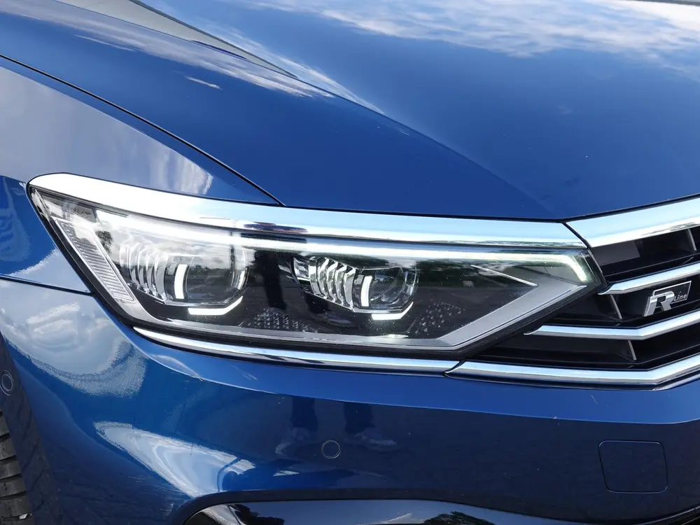 Volkswagen Passat Variant 2.0 TDI R-Line 150PK DSG LED | H-L uit 2021, foto 14