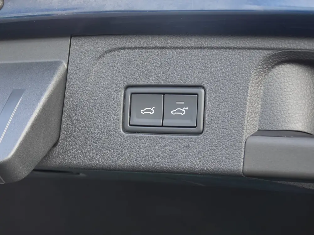 Volkswagen Passat Variant 2.0 TDI R-Line 150PK DSG LED | H-L uit 2021, foto 9