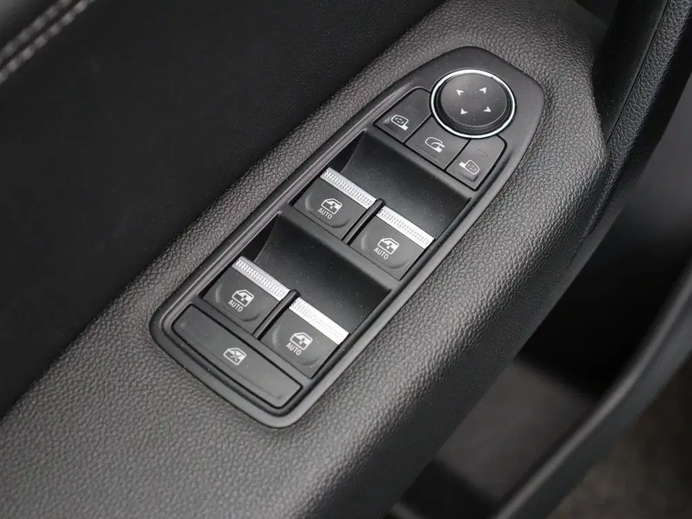 Renault Captur E-Tech Hybrid 145 Techno uit 2024, foto 17