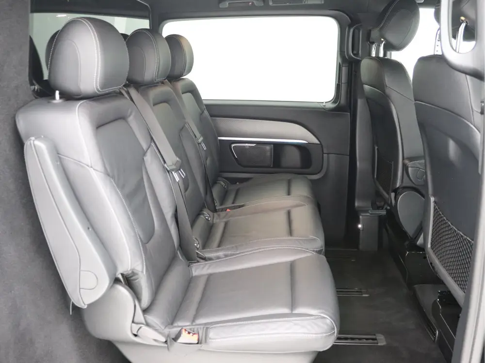 Mercedes-Benz V-Klasse 300d Extra Lang DC AMG Memory uit 2020, foto 11