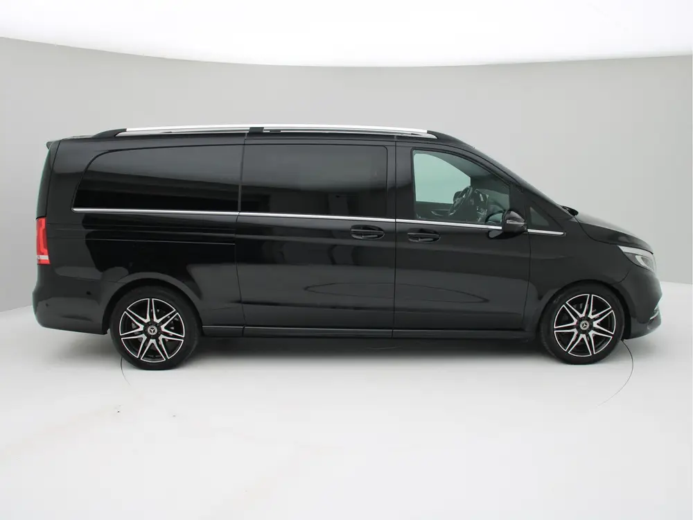 Mercedes-Benz V-Klasse 300d Extra Lang DC AMG Memory uit 2020, foto 6