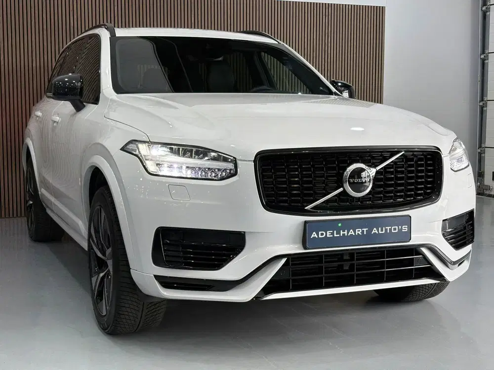 Volvo XC90 2.0 T8 Recharge AWD R Design 455 PK uit 2022, foto 3