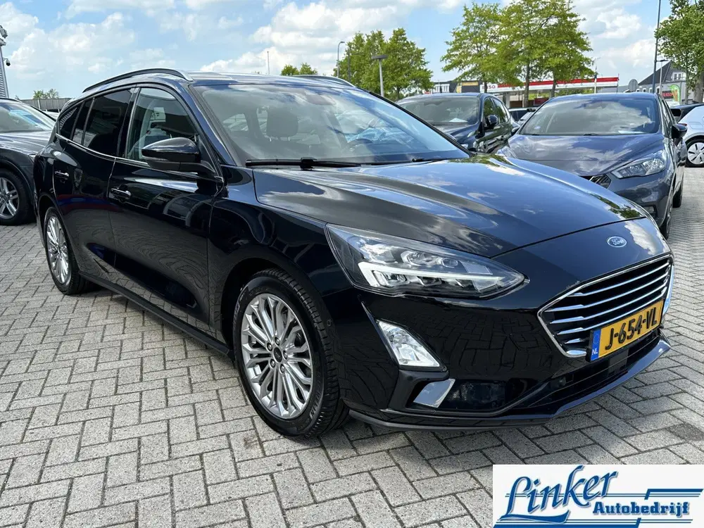 Ford Focus 1.0 EcoBoost Titanium Business uit 2020, foto 3