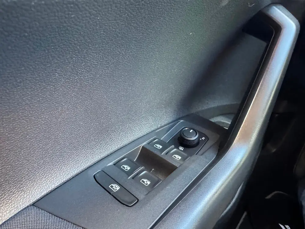 Volkswagen Polo 1.0 TSI DSG 95 PK APPLE CARPLAY Clima Stoelv uit 2019, foto 15