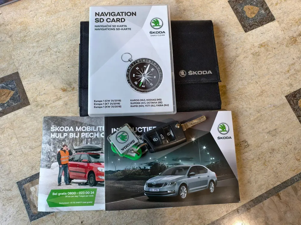 Skoda Octavia 1.0 TSI Greentech Ambition Business uit 2019, foto 10