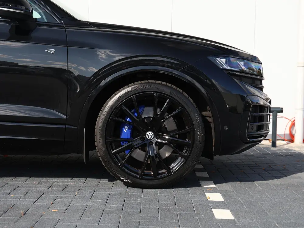 Volkswagen Touareg R 3.0 TSi eHybrid 4-M 462pk DSG | Lederen uit 2024, foto 16
