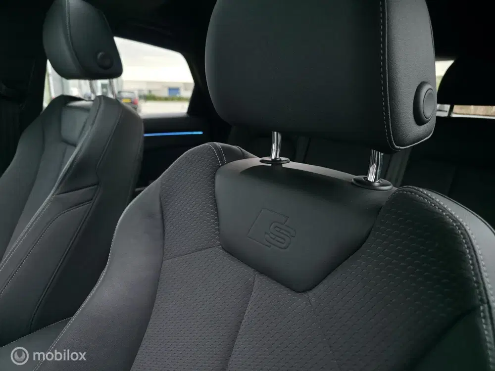 Audi Q3 45 TFSI Quattro uit 2023, foto 8
