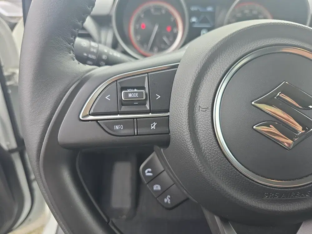 Suzuki Swift 1.2 Select Smart Hybrid uit 2023, foto 16