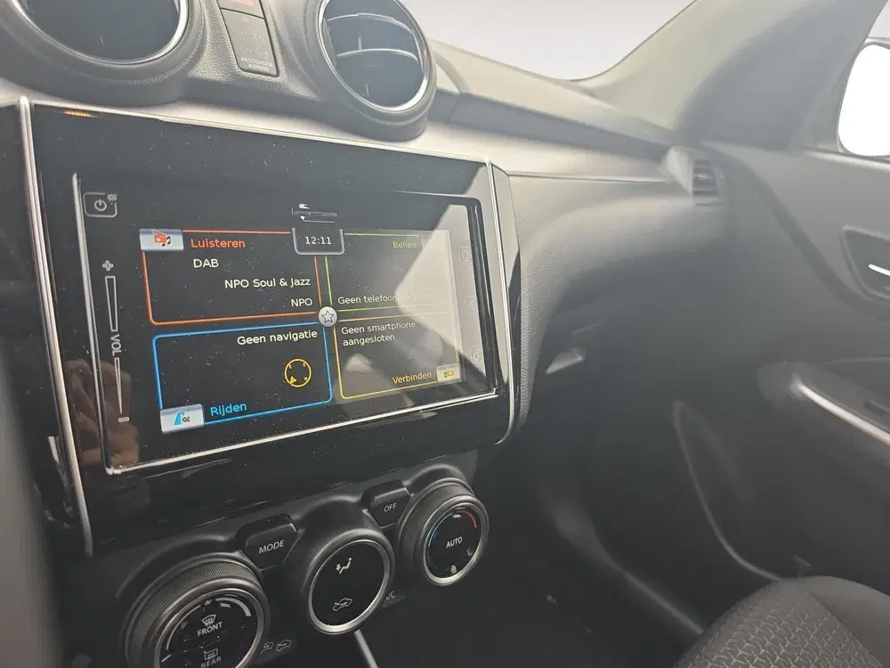 Suzuki Swift 1.2 Select Smart Hybrid uit 2023, foto 18