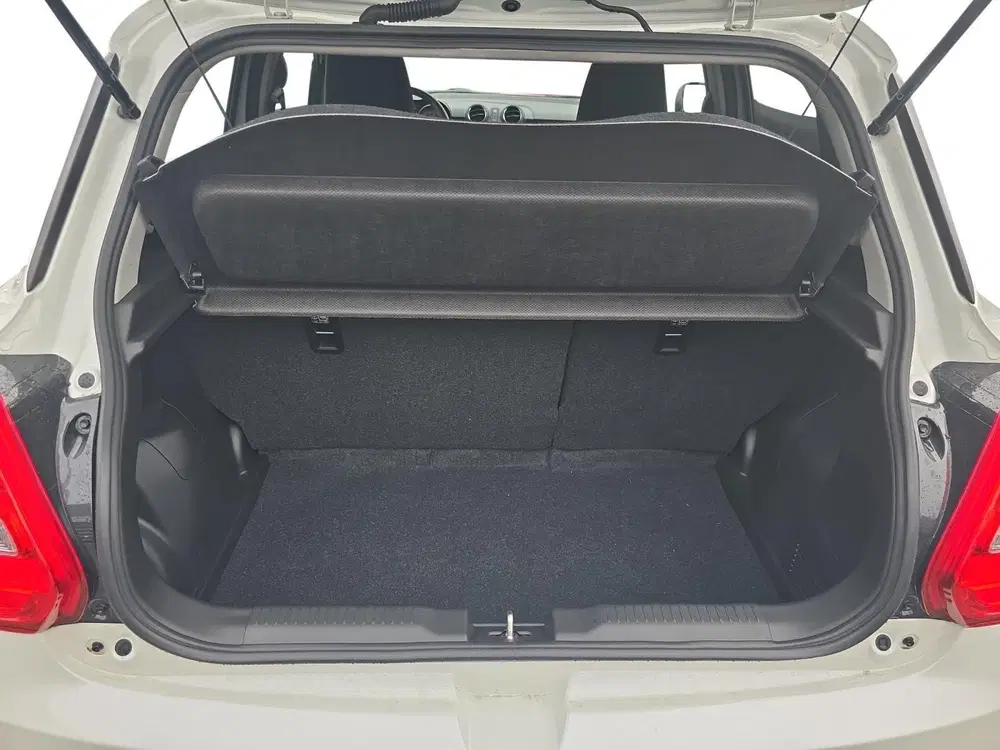 Suzuki Swift 1.2 Select Smart Hybrid uit 2023, foto 19