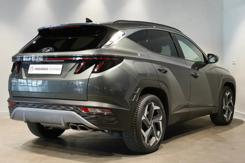 Hyundai TUCSON 1.6 T-GDI PHEV Comfort Smart 4WD uit 2023, foto 2