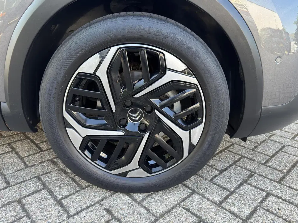 Citroën C4 Citroen C4 1.2 PureTech Shine uit 2021, foto 9