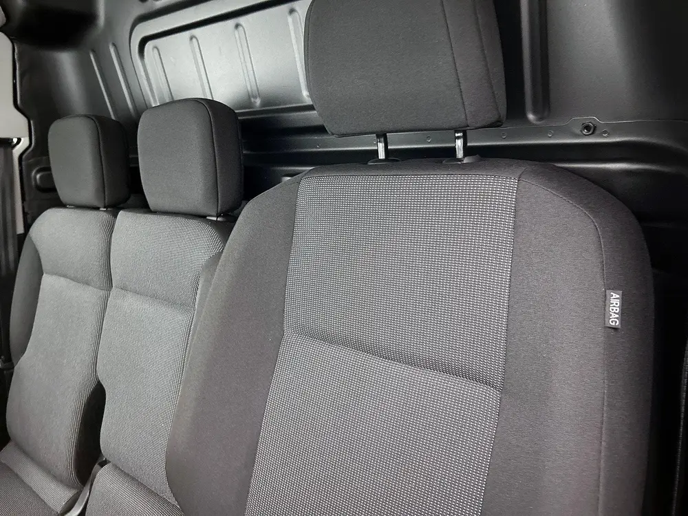 Opel Combo 1.5 BlueHDi 130PK L2 Automaat Apple Carpla uit 2024, foto 10