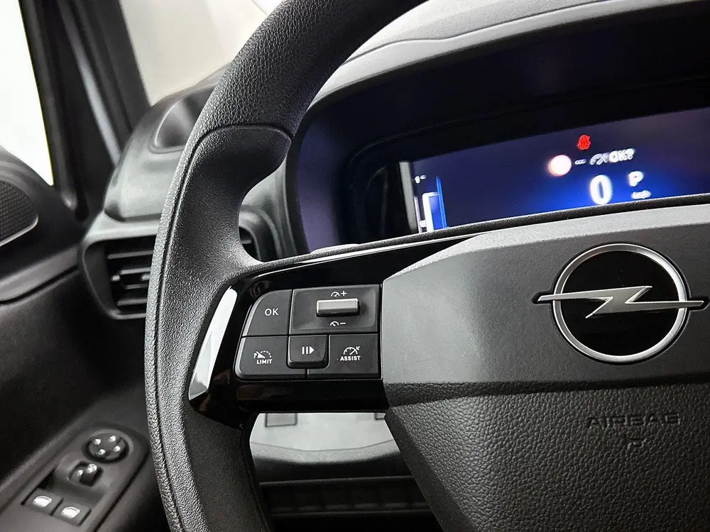 Opel Combo 1.5 BlueHDi 130PK L2 Automaat Apple Carpla uit 2024, foto 6