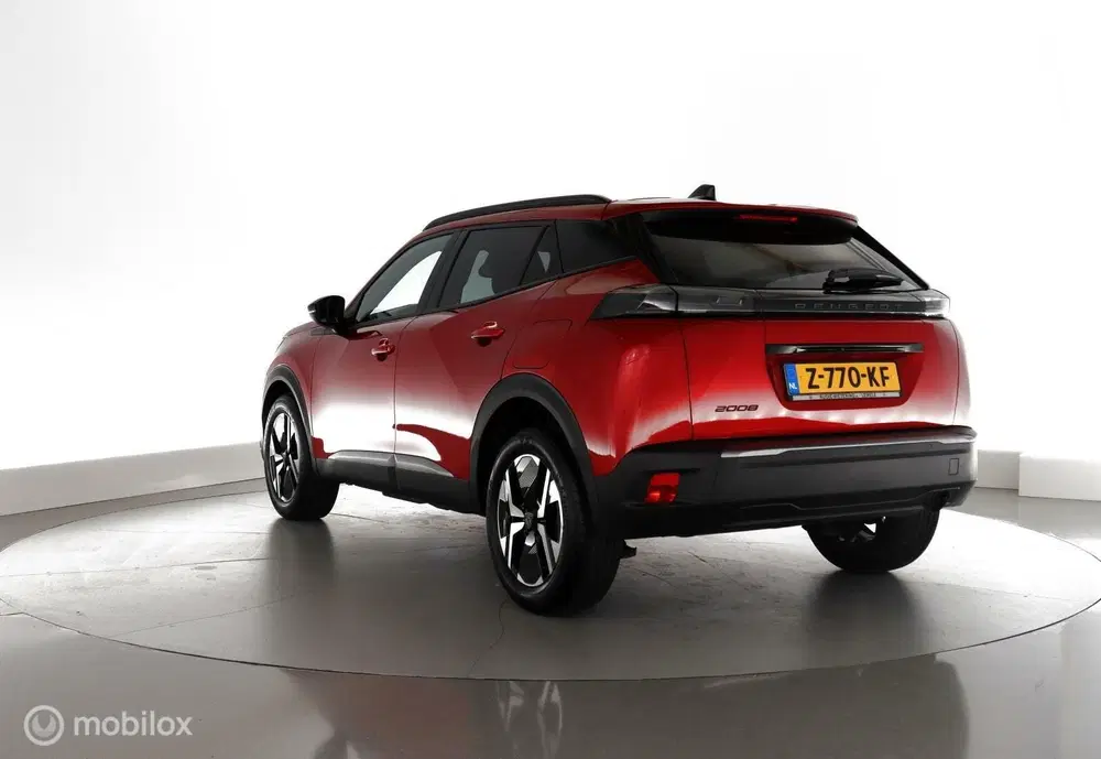 Peugeot 2008 1.2 100PK Allure 1 uit 2024, foto 5