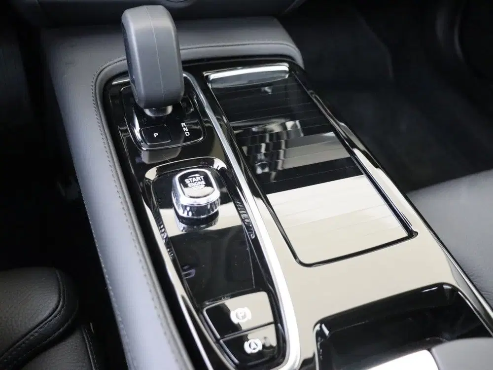 Volvo V90 T6 AWD Ultimate Dark uit 2024, foto 19