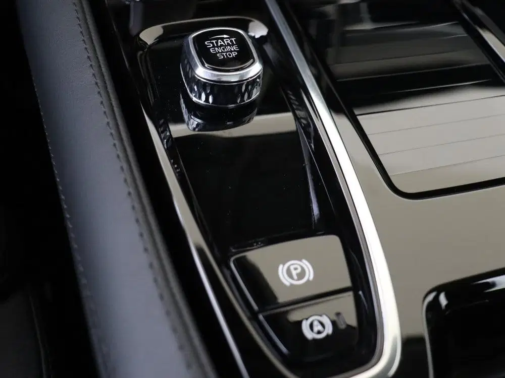 Volvo V90 T6 AWD Ultimate Dark uit 2024, foto 20