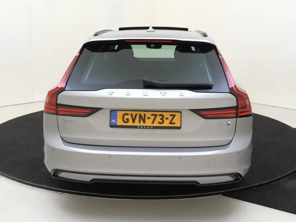 Volvo V90 T6 AWD Ultimate Dark uit 2024, foto 5